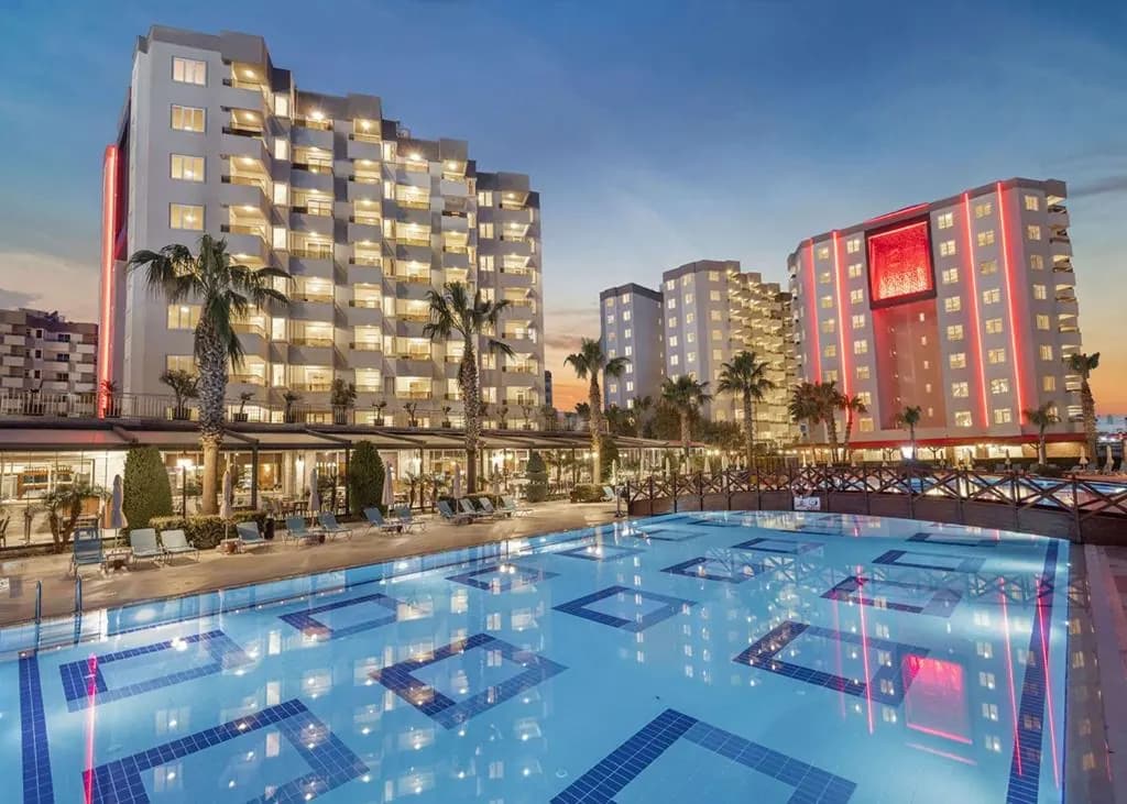 RAMADA RESORT LARA